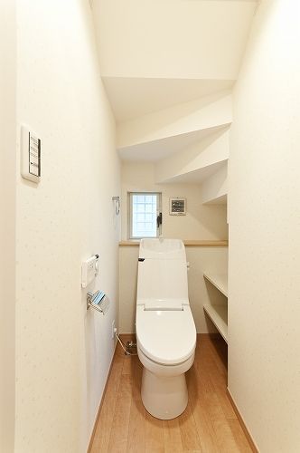 o0332050013276694760